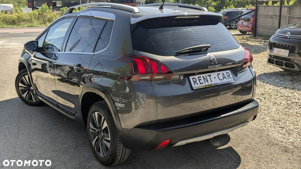 Peugeot 2008 - 12