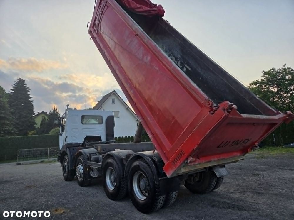 Renault Kerax - 7