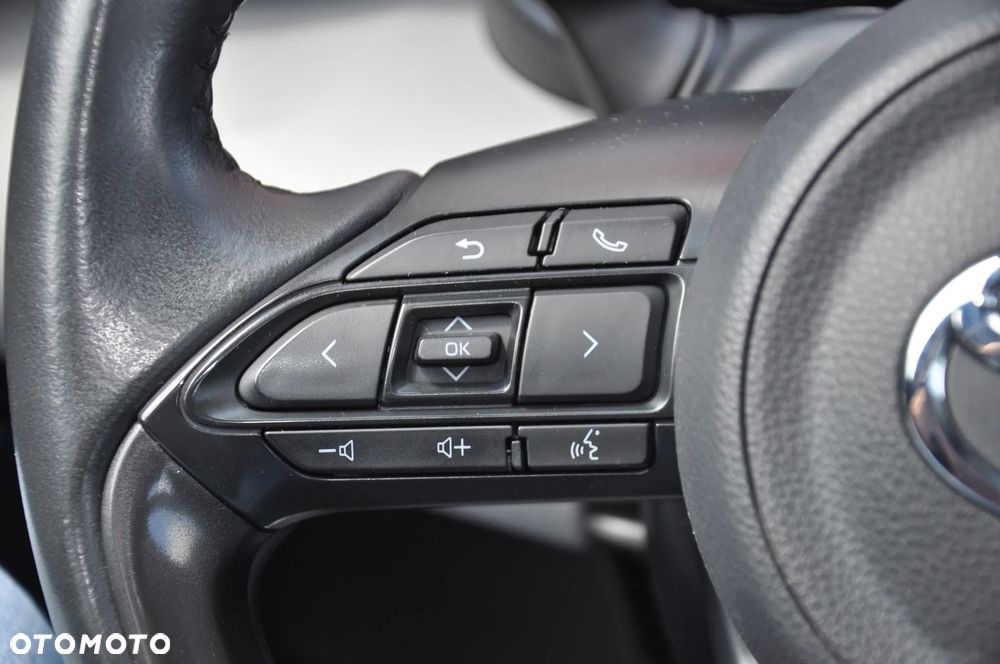Toyota Yaris Cross Hybrid 1.5 Comfort - 38