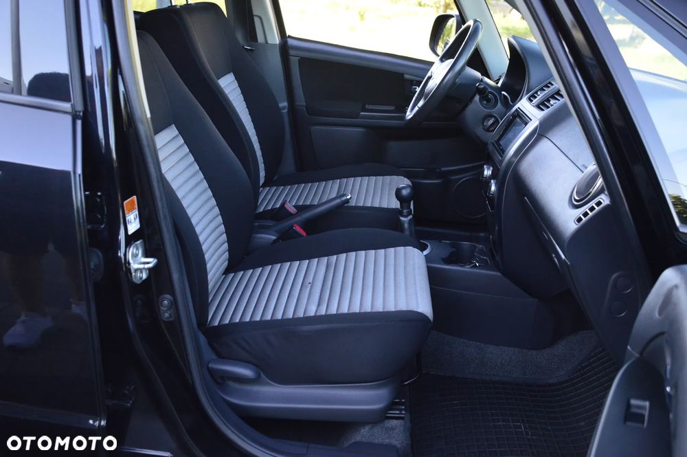 Suzuki SX4 Classic 1.6 VVT 4x2 Style - 29