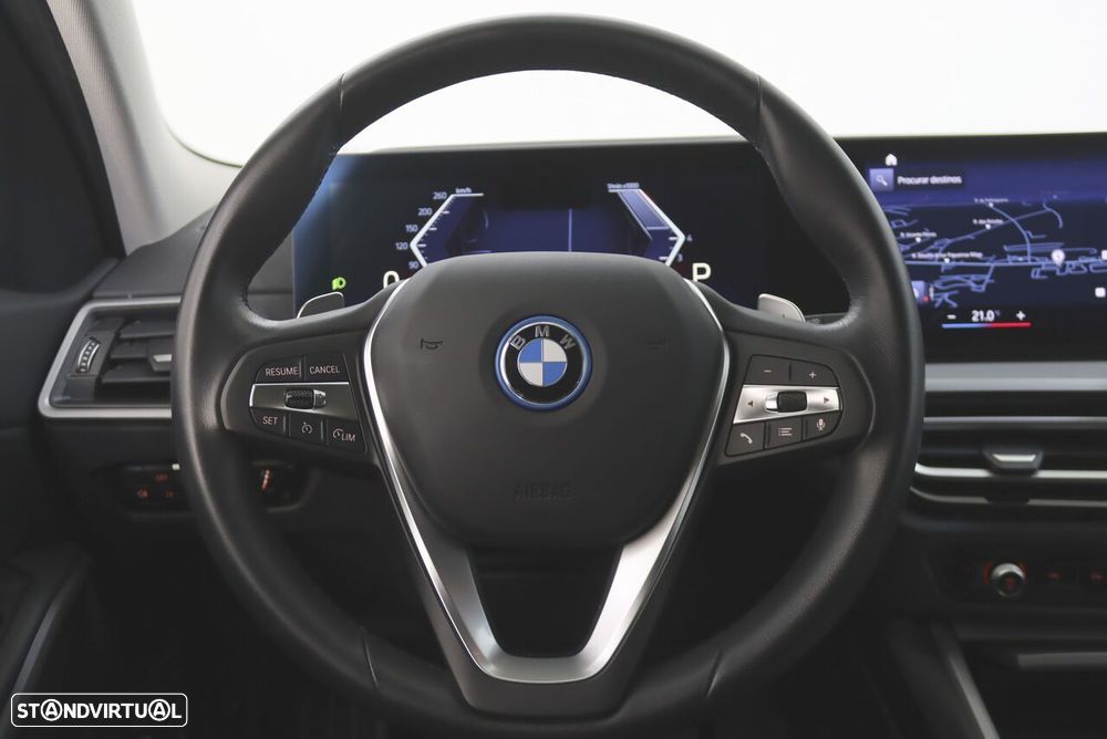 BMW 320 e Corporate Edition Auto - 11