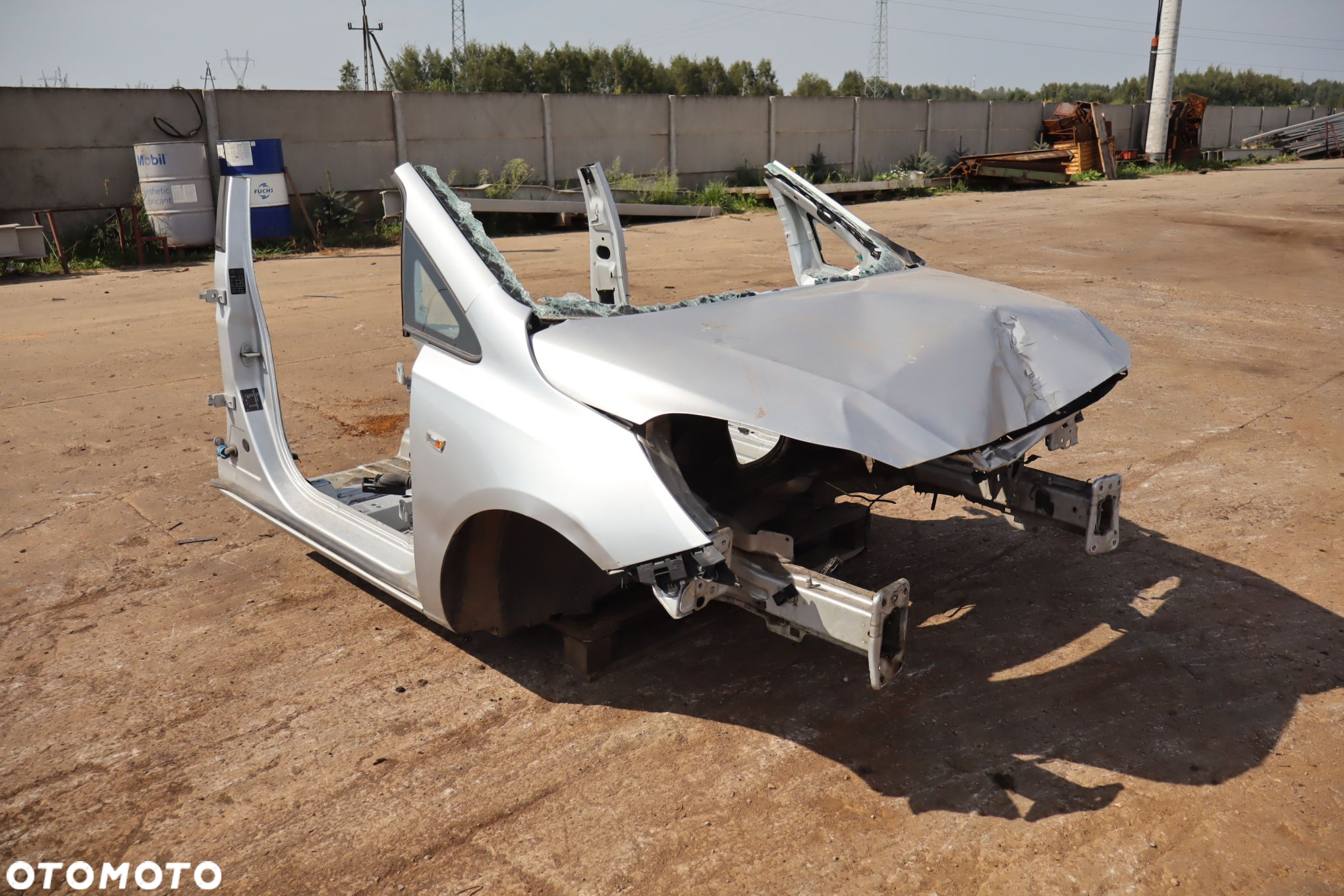 PRZÓD ĆWIARTKA OPEL CORSA E - 6