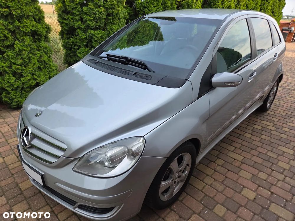 Mercedes-Benz Klasa B - 1