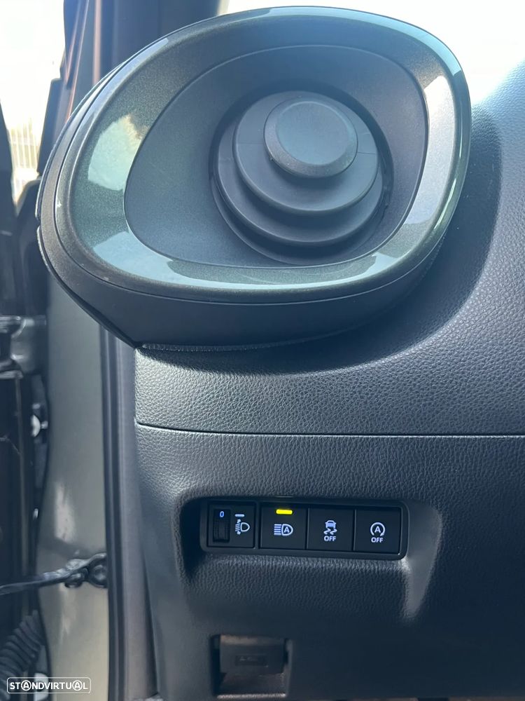 Toyota Aygo X 1.0 Pulse - 10