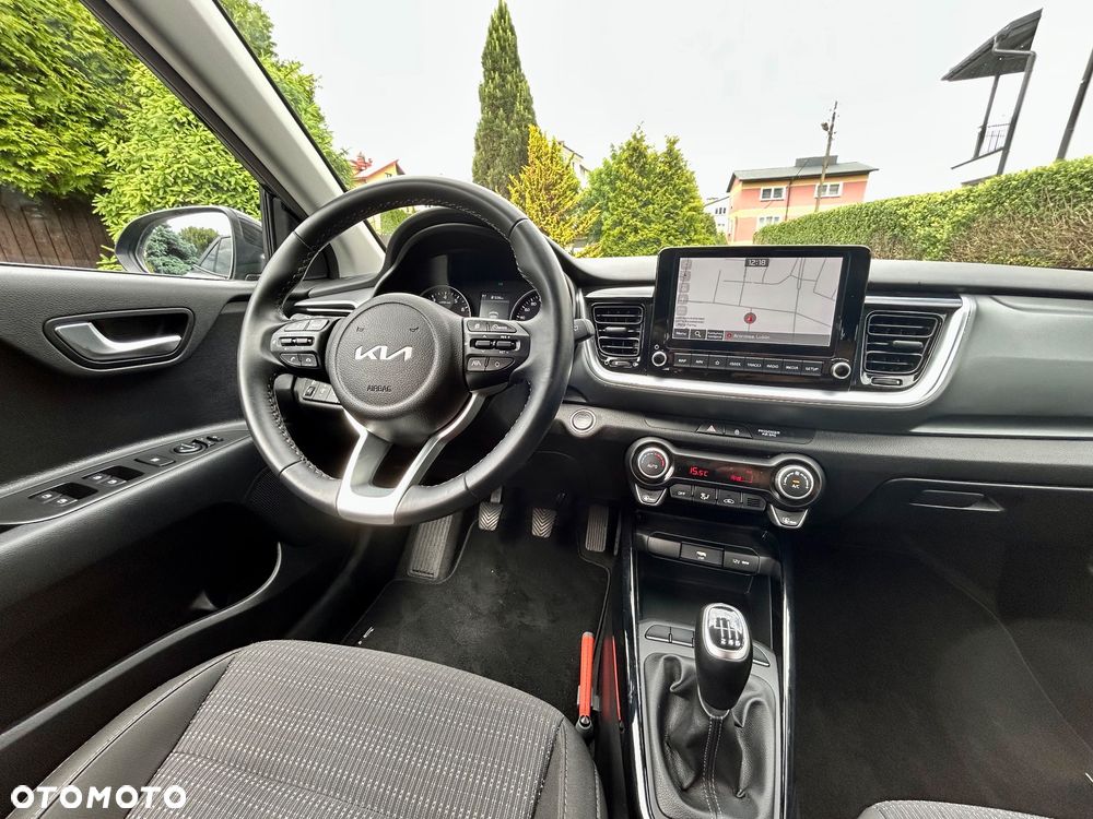Kia Stonic - 12