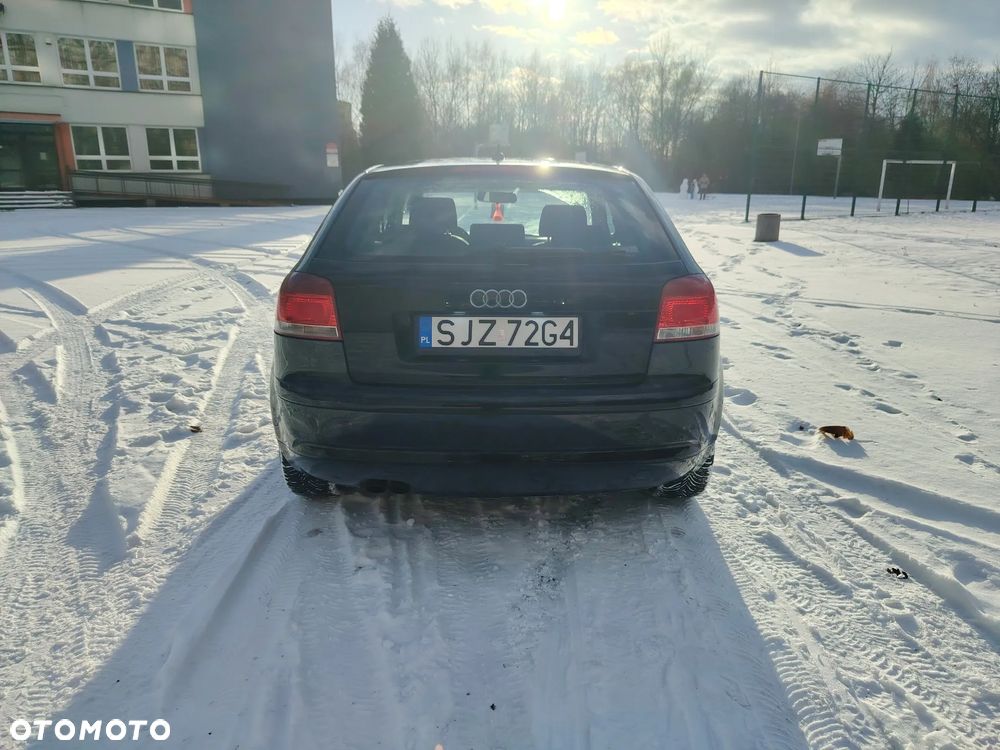 Audi A3 3-drzwiowe 1.9 TDI Attraction - 7
