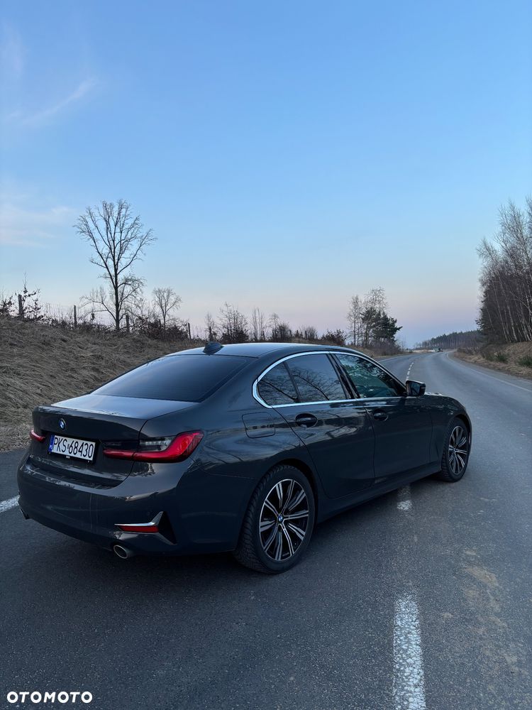 BMW Seria 3 318d Edition Luxury Line Purity - 7