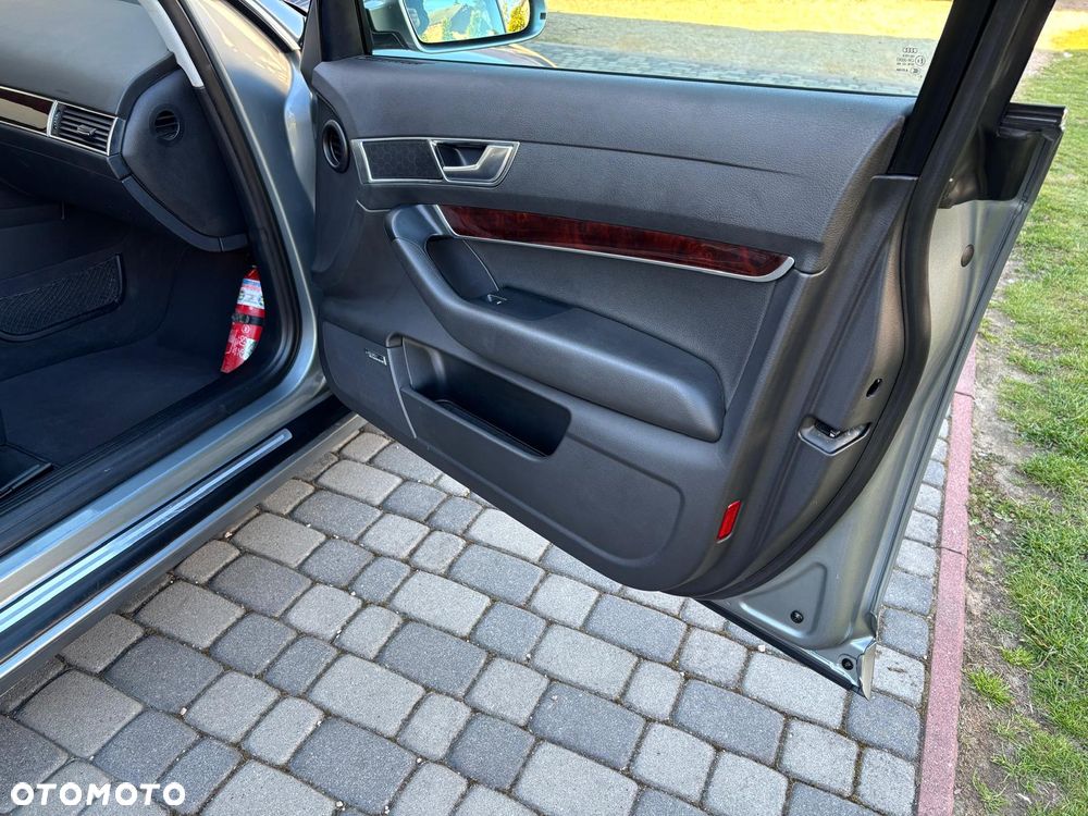 Audi A6 Avant 2.0 TDI DPF - 16