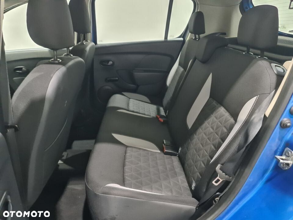 Dacia Sandero Stepway - 12