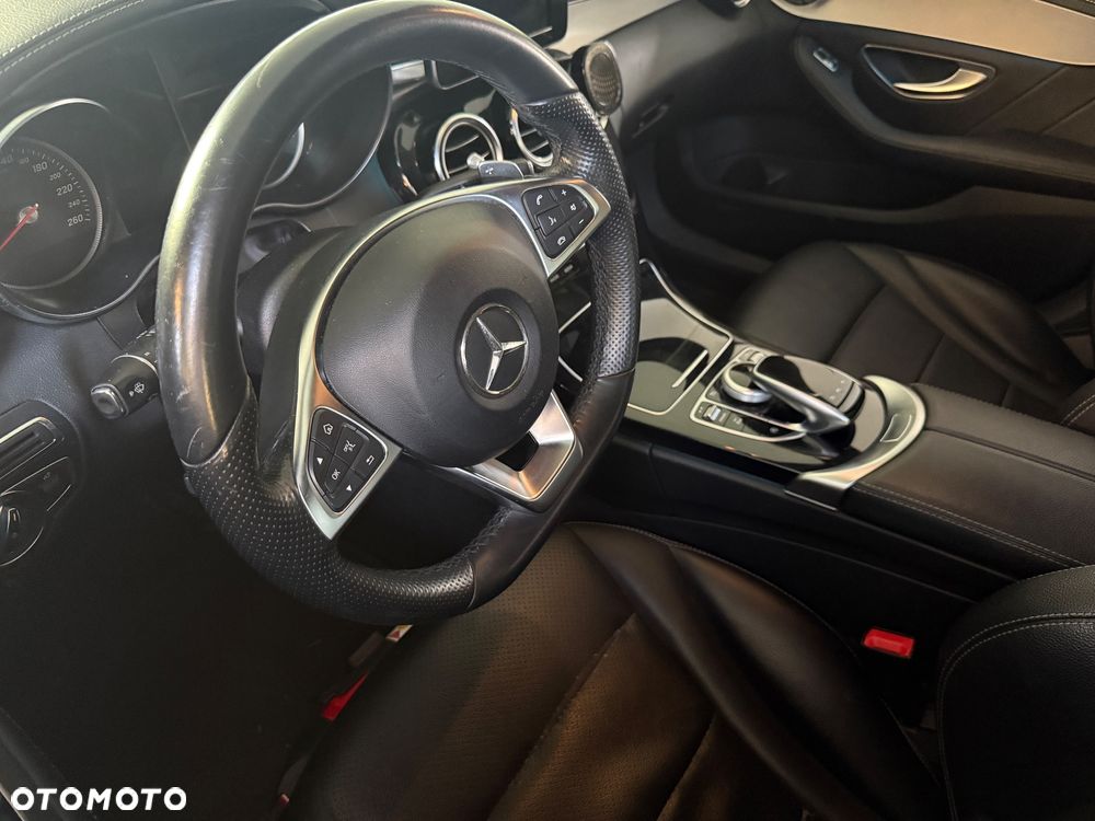 Mercedes-Benz Klasa C 200 4-Matic 9G-TRONIC - 30