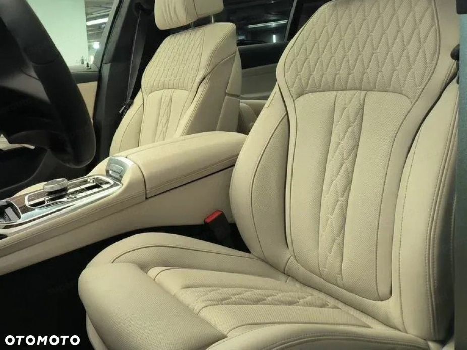 BMW X5 xDrive40d mHEV Individual Edition sport - 7