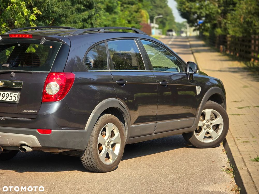 Chevrolet Captiva 2.4 4WD 7 Sitzer LT - 39