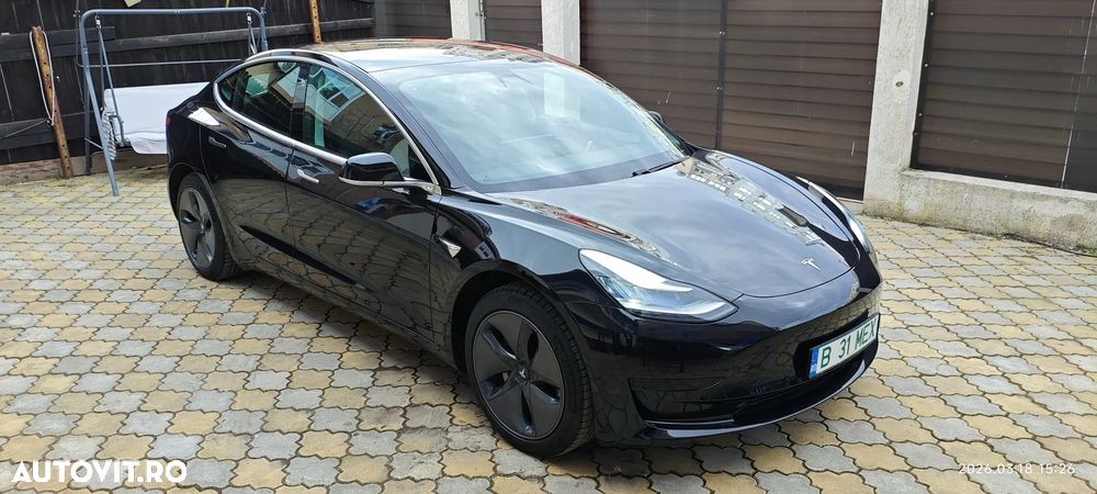 Tesla Model 3 Standard Reichweite Plus Hinterradantrieb - 9