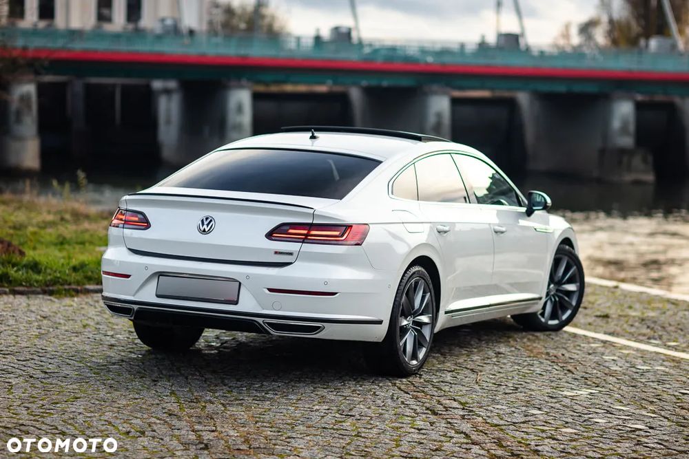 Volkswagen Arteon 2.0 TDI SCR 4Motion DSG Elegance - 13