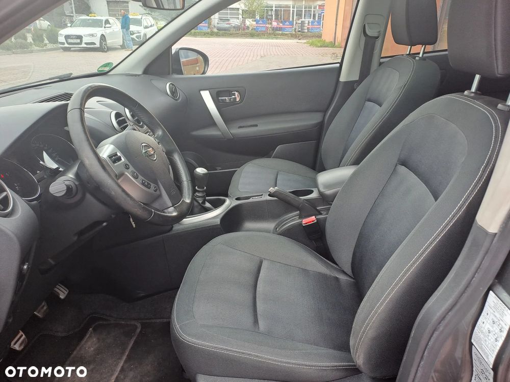 Nissan Qashqai+2 2.0 dCi DPF acenta - 20