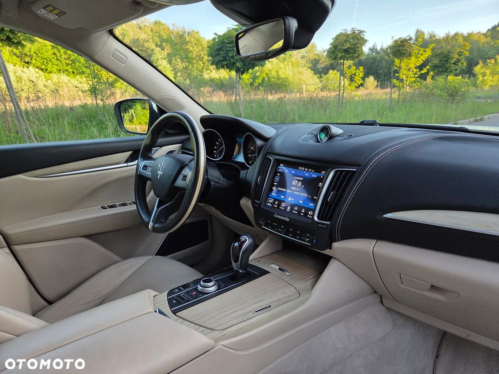 Maserati Levante Q4 - 7