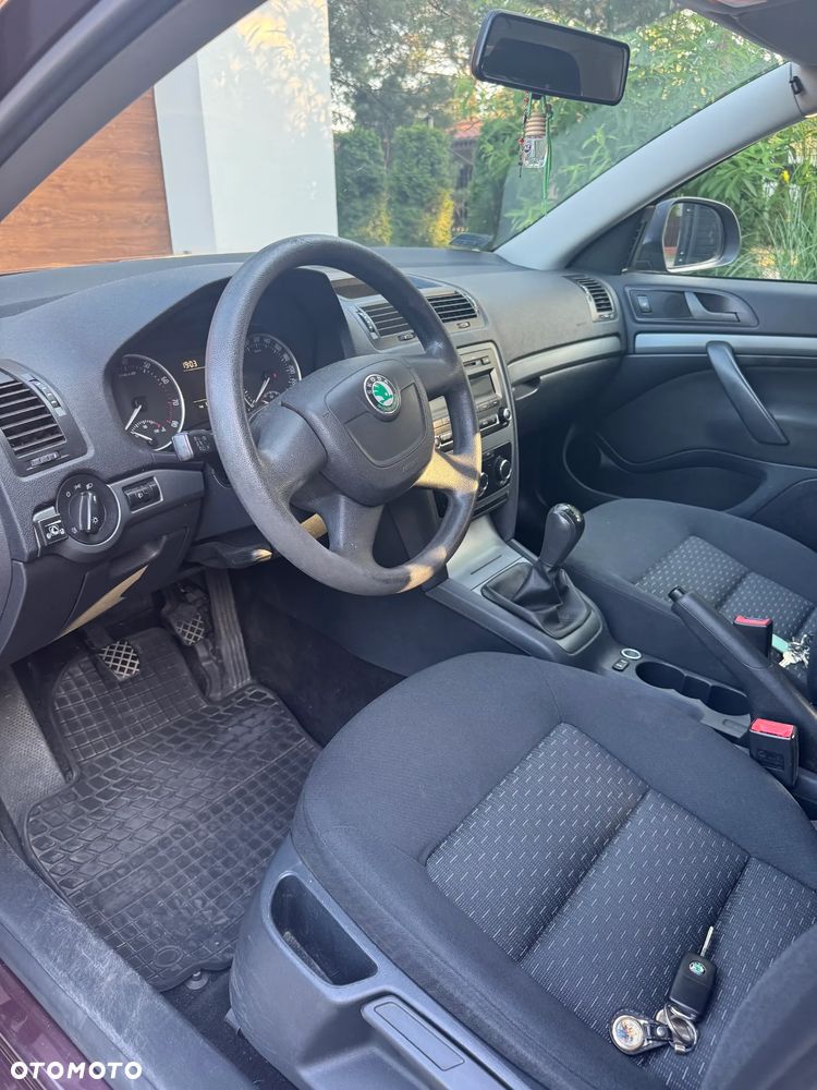 Skoda Octavia 1.6 Tour Classic - 7