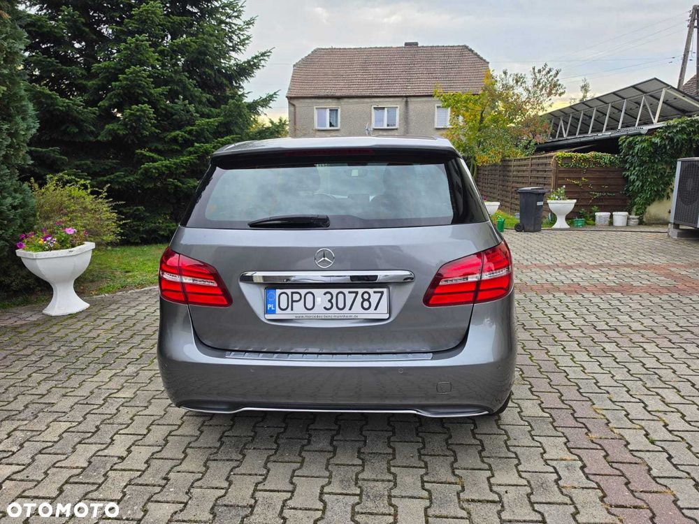 Mercedes-Benz Klasa B - 2