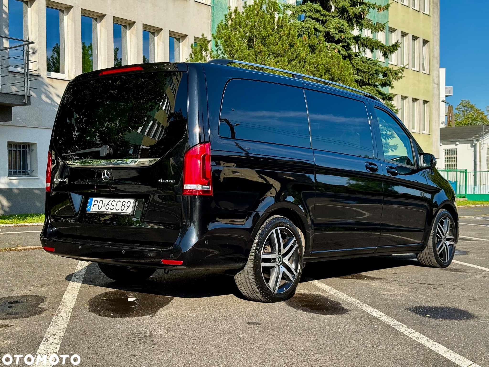Mercedes-Benz Klasa V 300 d 4-Matic Avantgarde 9G-Tronic (d³ugi) - 5