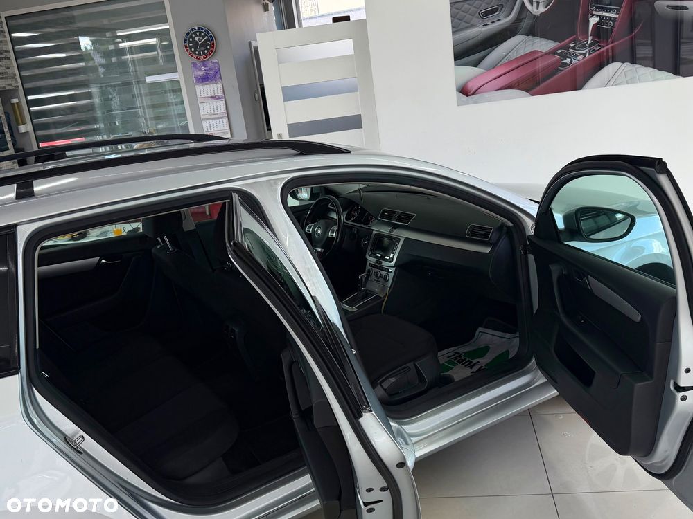 Volkswagen Passat 2.0 TDI Highline DSG - 34