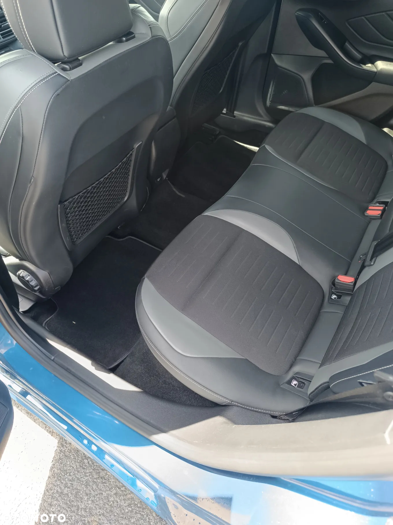 Ford Focus 2.0 EcoBlue ST - 28