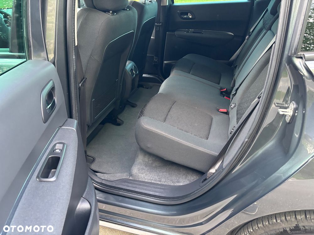 Peugeot 3008 1.6 HDi Active - 23