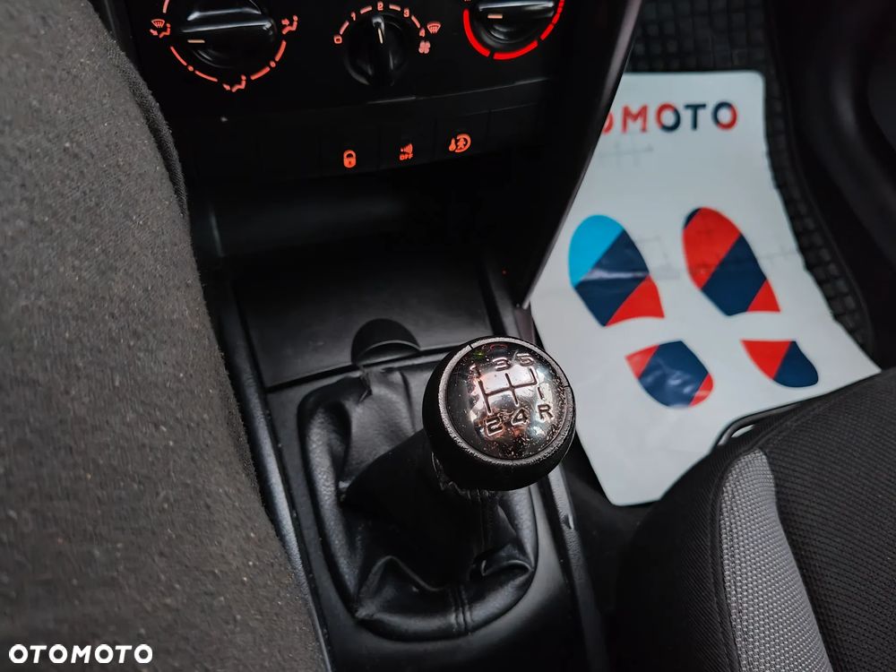 Peugeot 307 ver-1-6-hdi-sporty - 23