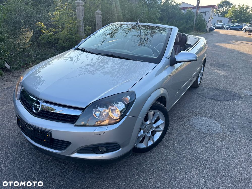 Opel Astra 1.8 Innovation 110 Jahre - 1