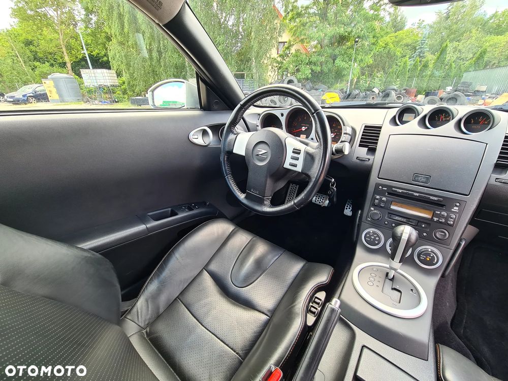 Nissan 350 Z - 36