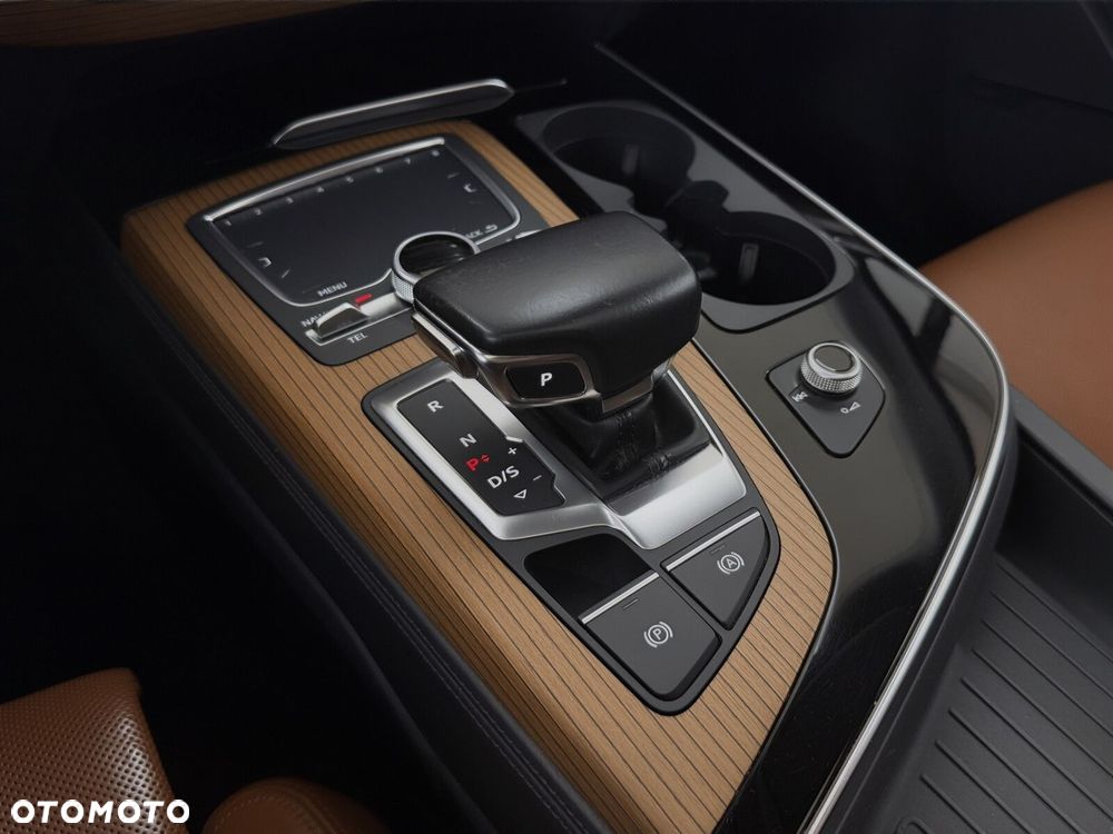 Audi Q7 - 23