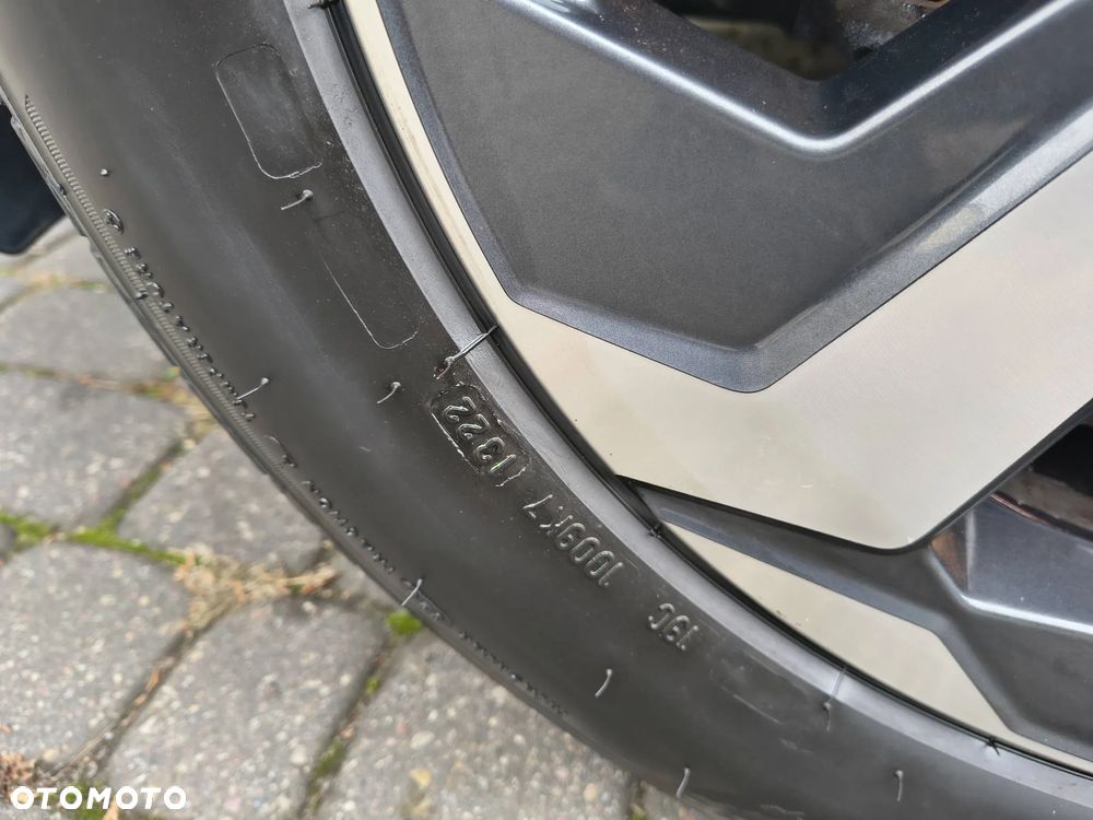 Nissan Qashqai 1.3 DIG-T N-CONNECTA - 18