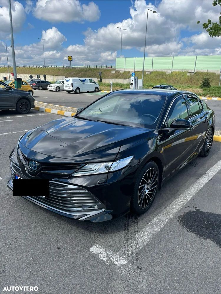 Toyota Camry 2.5 Exclusive - 4