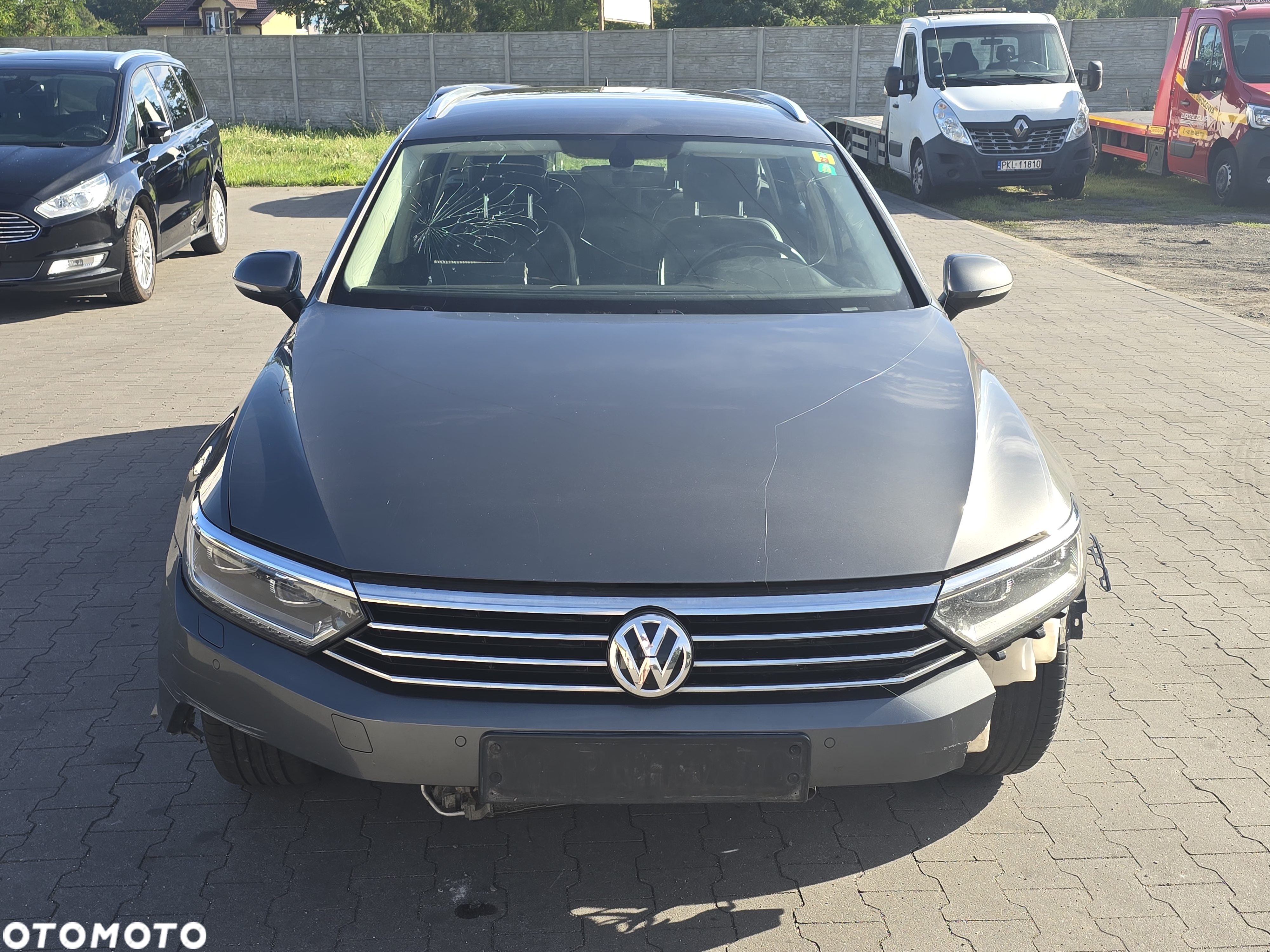 Volkswagen Passat 1.4 TSI BMT ACT Comfortline DSG - 2