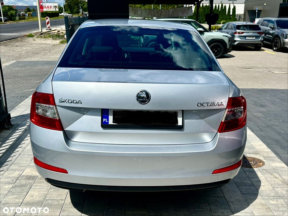 Skoda Octavia 1.6 TDI Active - 4