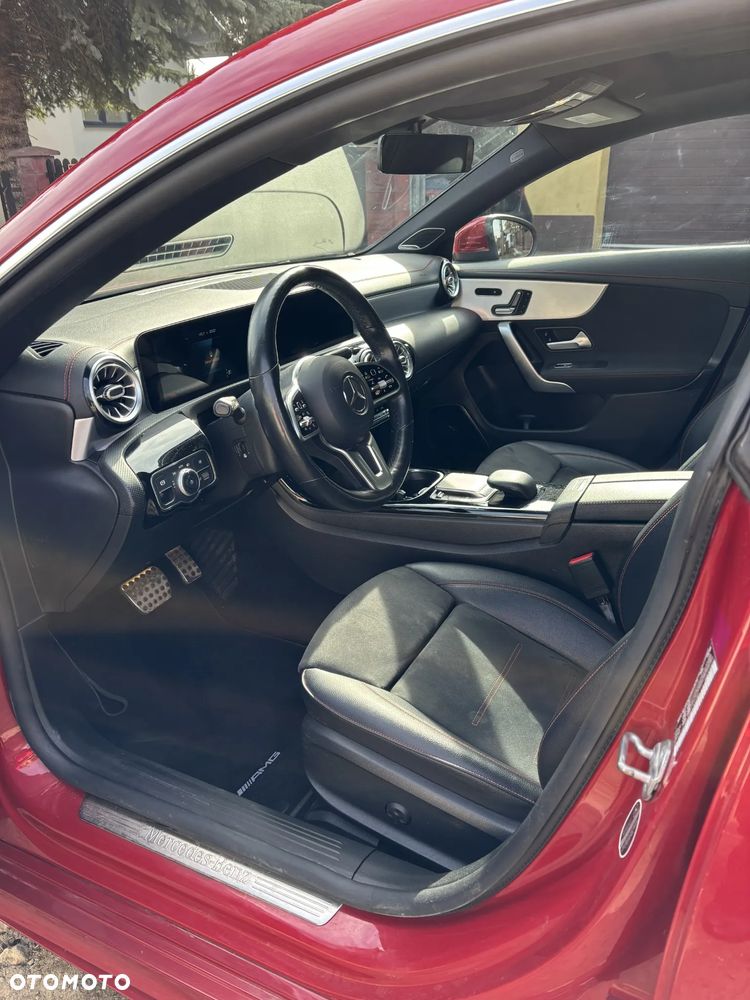 Mercedes-Benz CLA 250 4Matic 7G-DCT AMG Line - 19