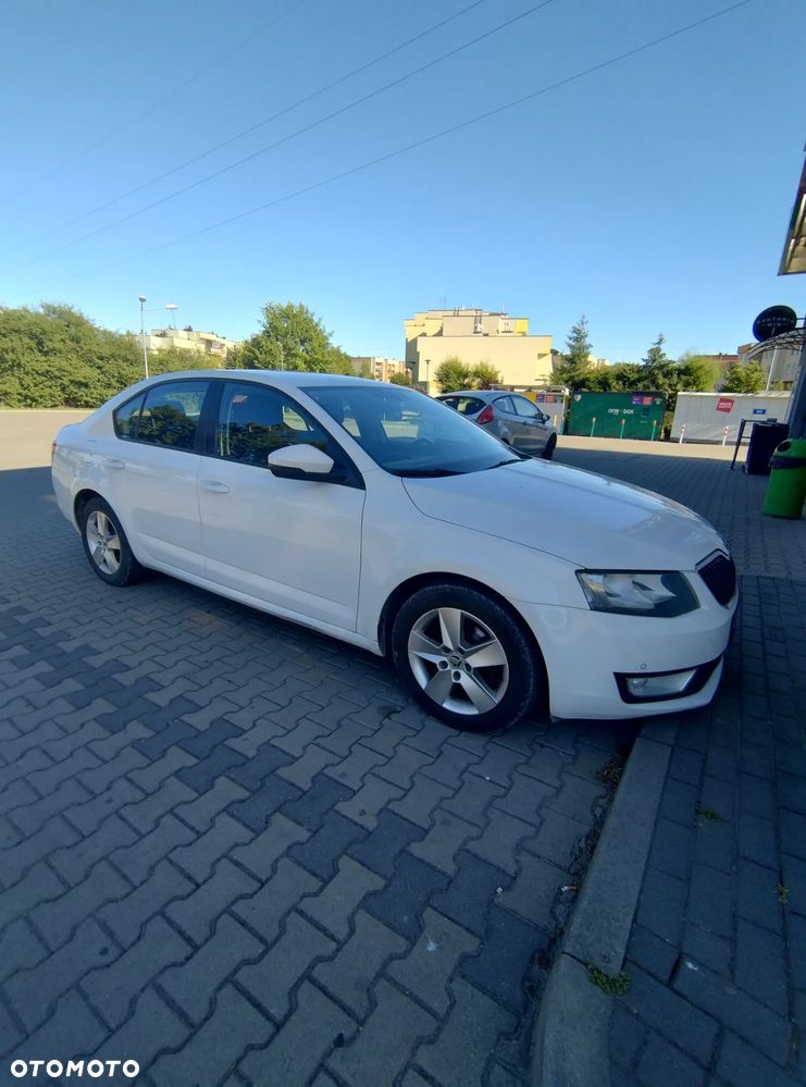 Skoda Octavia 2.0 TDI Style DSG - 1