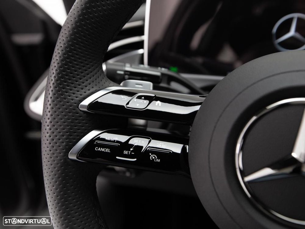 Mercedes-Benz E 220 d AMG Line - 17
