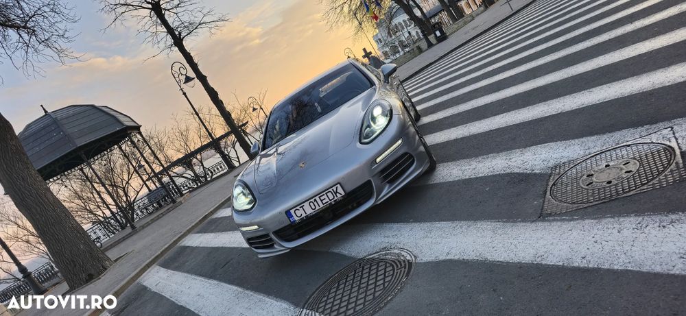 Porsche Panamera 3.0 PDK 4S - 26