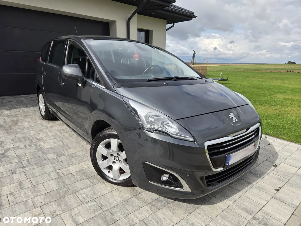 Peugeot 5008 HDI 115 Active - 2
