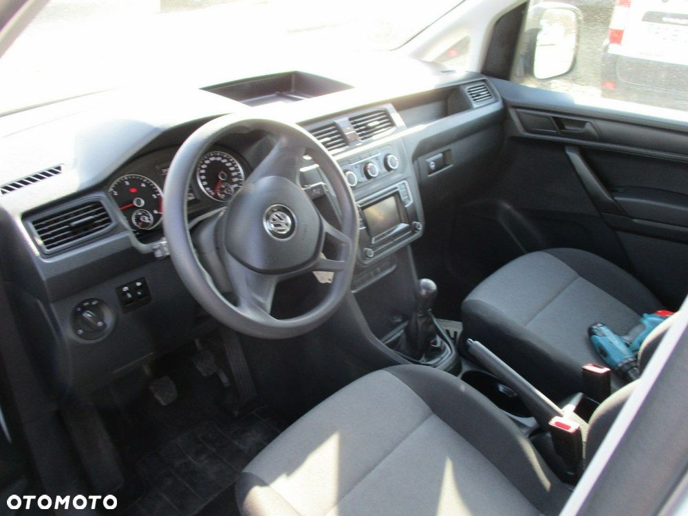 Volkswagen Caddy - 5