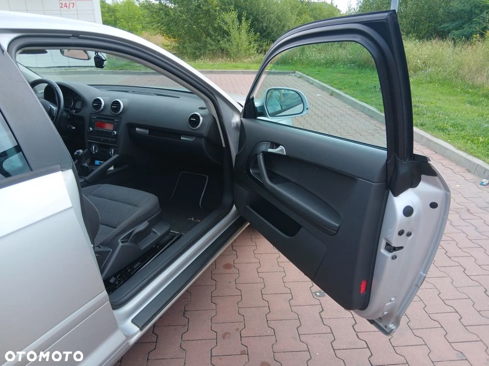 Audi A3 3-drzwiowe - 8