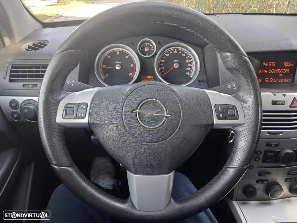 Opel Astra Caravan 1.7 CDTi Cosmo - 20