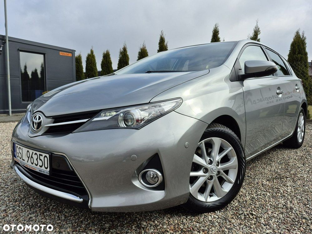 Toyota Auris - 17