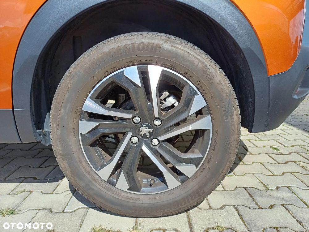 Peugeot 2008 1.2 PureTech Allure Pack S&S - 15