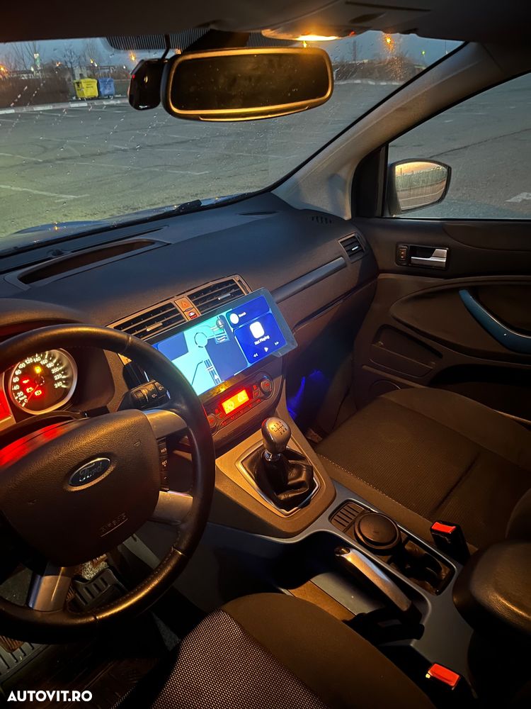 Ford Kuga 2.0L TDCi DPF Trend - 10