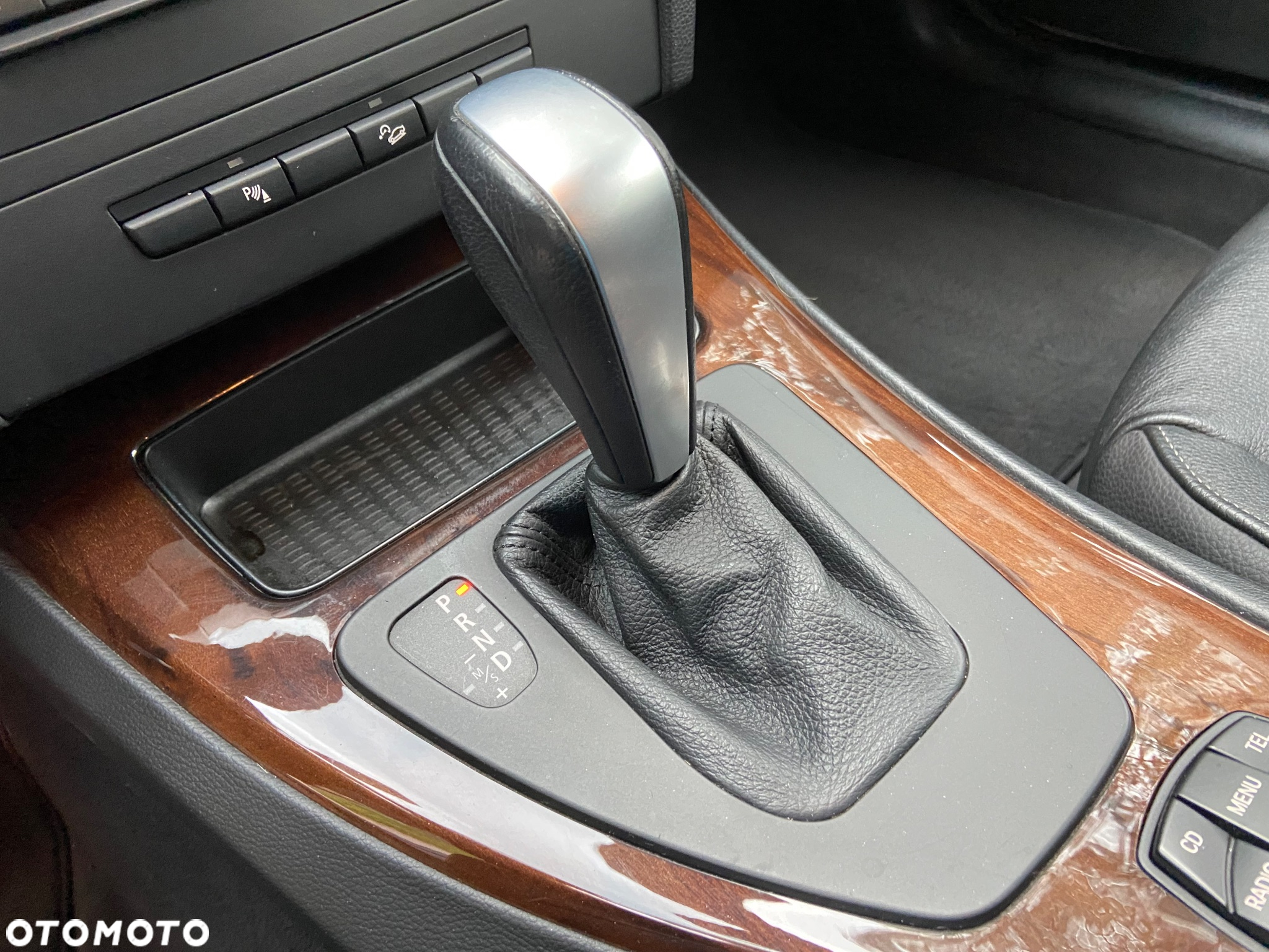 BMW Seria 3 330d DPF Touring Edition Exclusive - 18