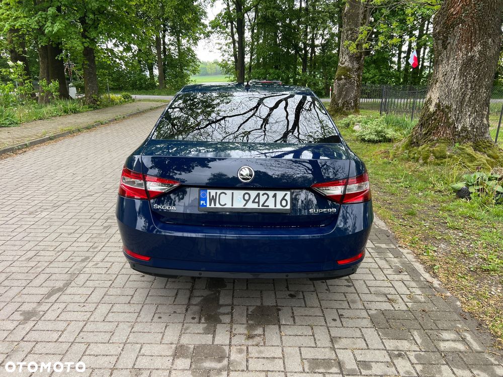 Skoda Superb 2.0 TDI Active - 8