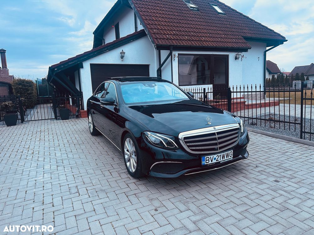 Mercedes-Benz E 220 d Aut. - 1