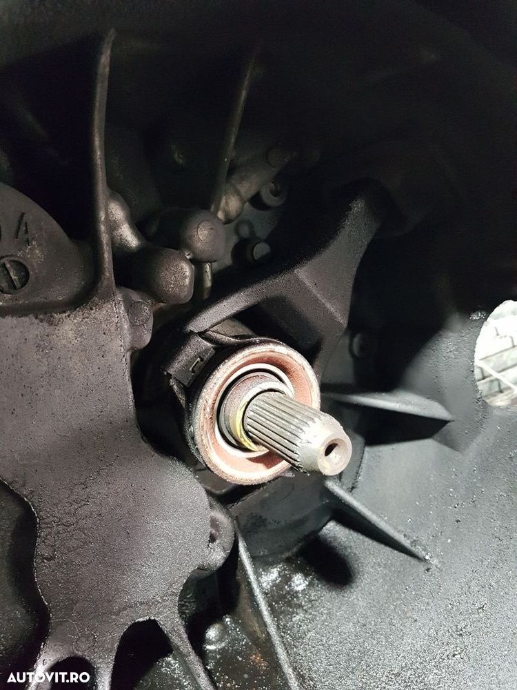 Cutie de viteze Nissan X - Trail T30 2.2 Dci 2001 - 2008 114CP Manuala 6 Trepte (668) ... - 6