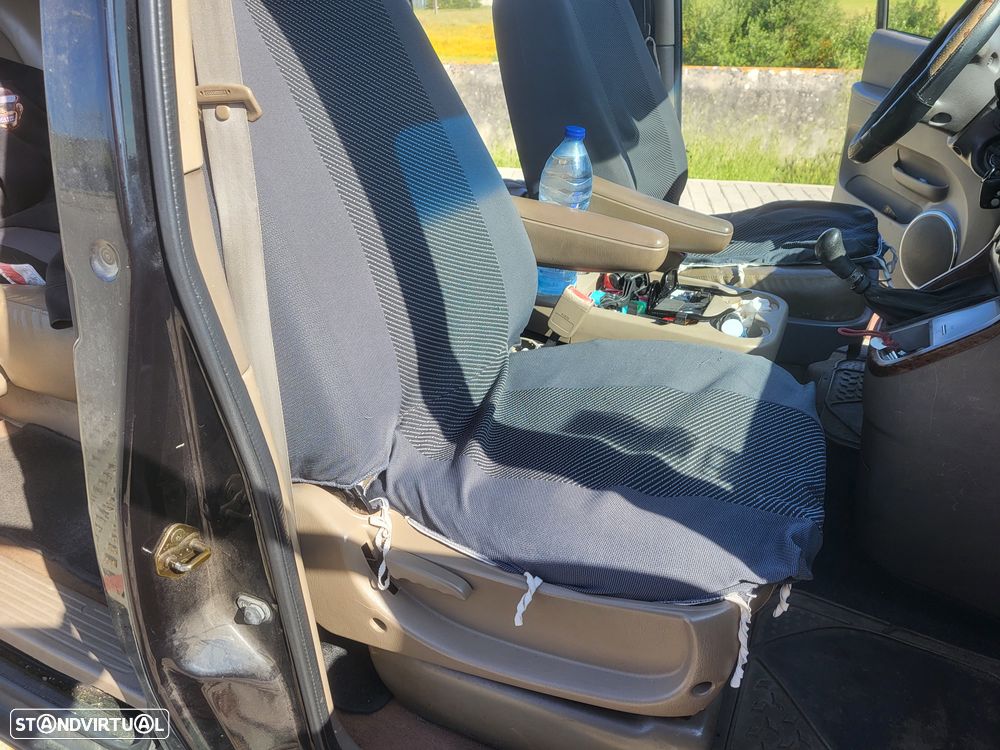 Kia Carnival 2.9 CRDi EX Top - 17